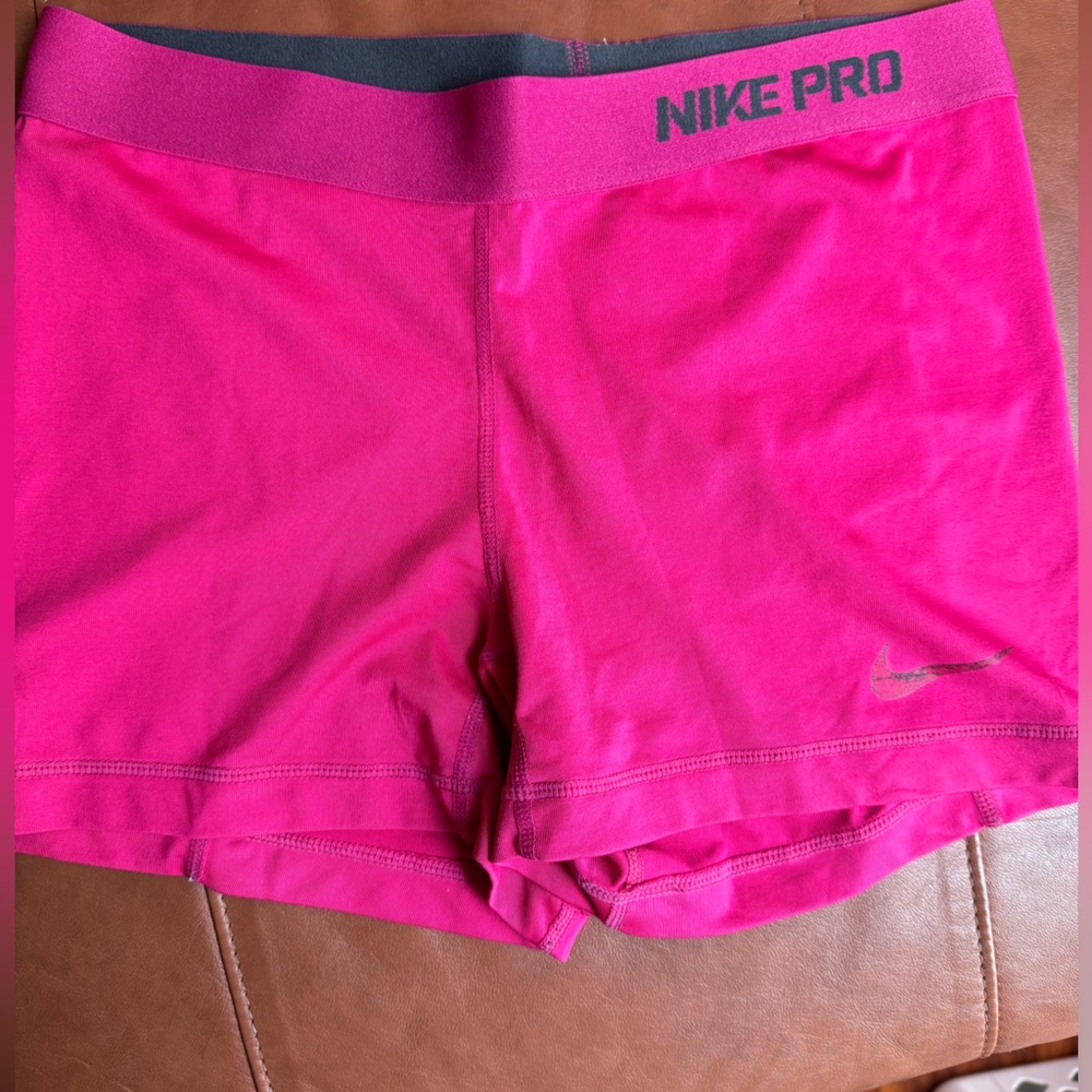 Nike Pro Spandex Pink